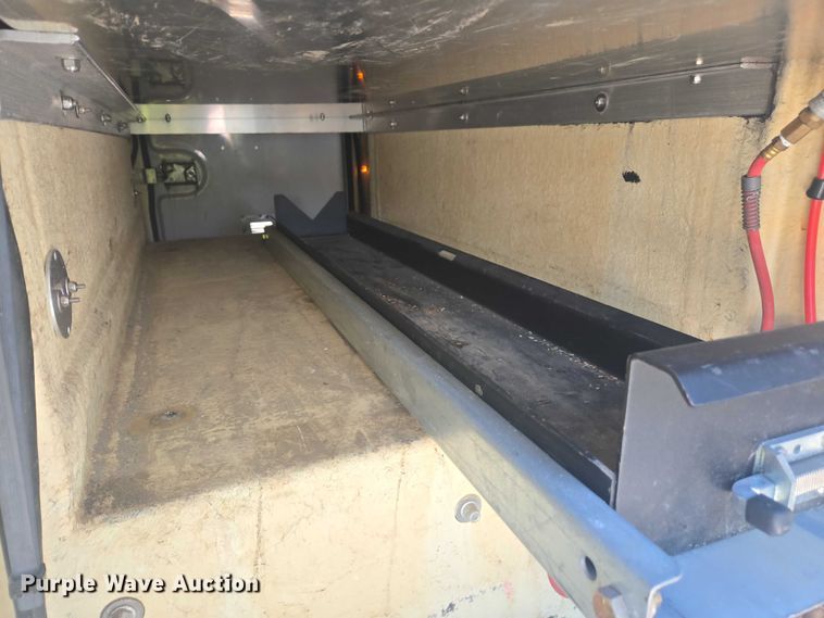 image for item YA2476 2015 Ford F450 Super Duty bucket truck