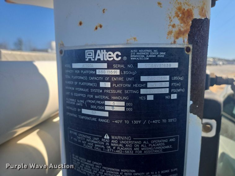 image for item YA2476 2015 Ford F450 Super Duty bucket truck