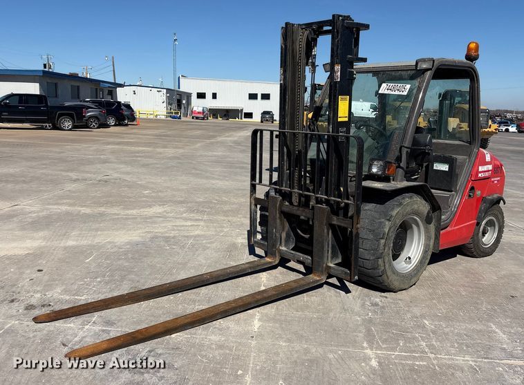 image for item YA2513 2016 Manitou MSI 30T forklift