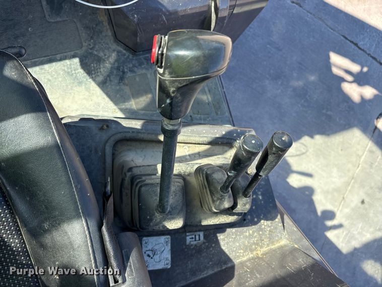 image for item YA2513 2016 Manitou MSI 30T forklift