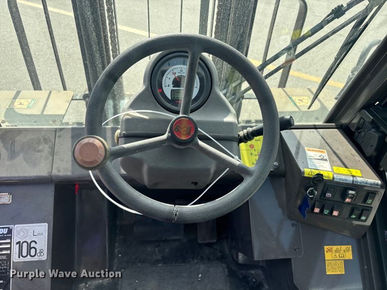 image for item YA2514 2018 Manitou MSI30T forklift