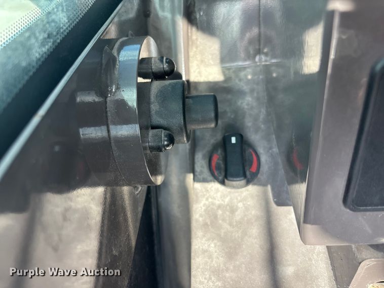 image for item YA2514 2018 Manitou MSI30T forklift