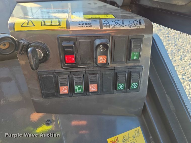 image for item YA2515 2018 Manitou MSI 30T forklift