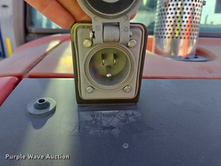 image for item YA2516 2018 Manitou MSI30T forklift