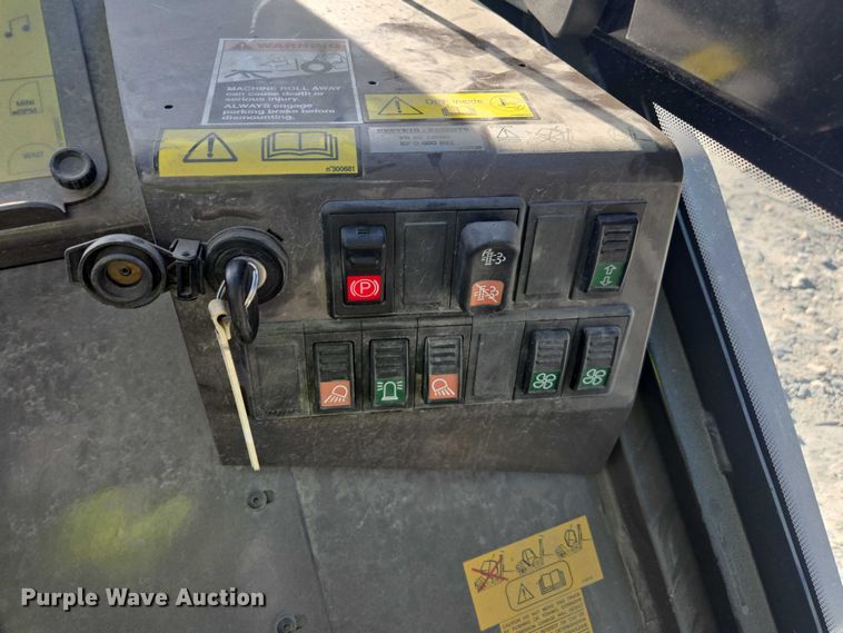 image for item YA2516 2018 Manitou MSI30T forklift