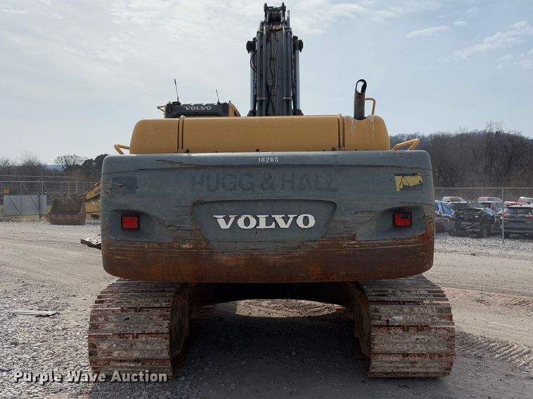 image for item YA2567 2007 Volvo EC360B LC excavator