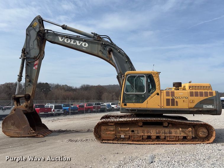 image for item YA2567 2007 Volvo EC360B LC excavator