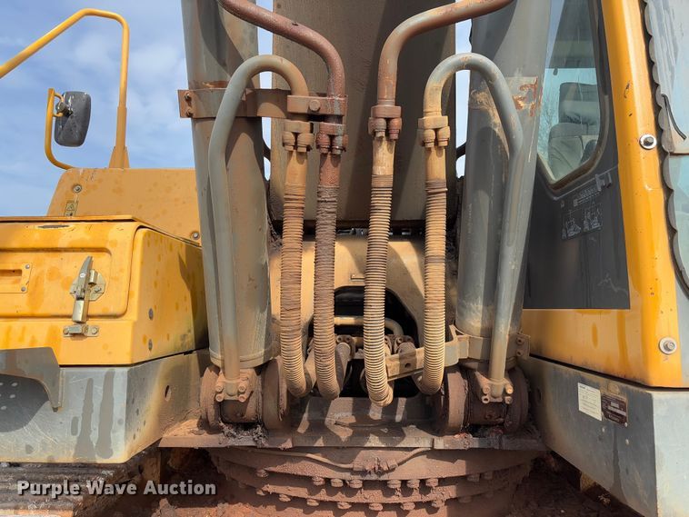 image for item YA2567 2007 Volvo EC360B LC excavator