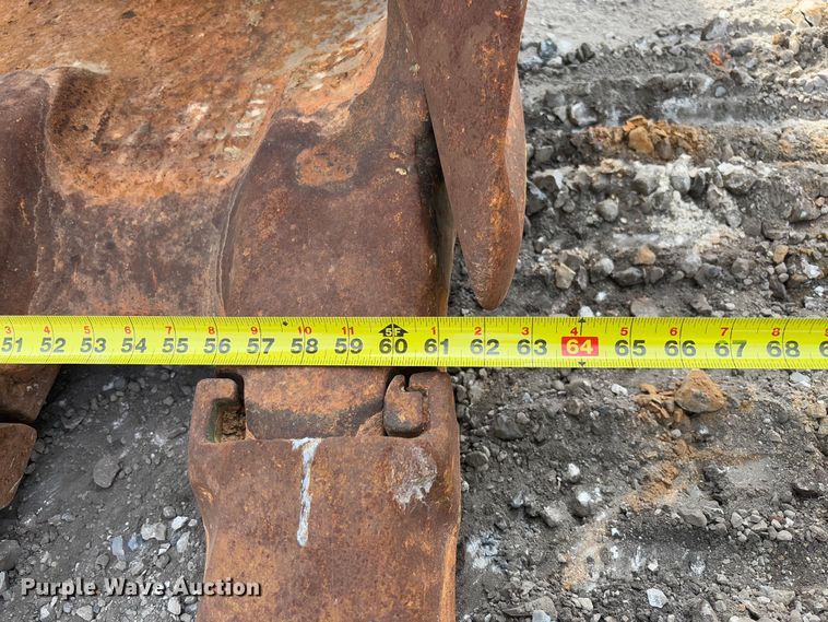 image for item YA2567 2007 Volvo EC360B LC excavator