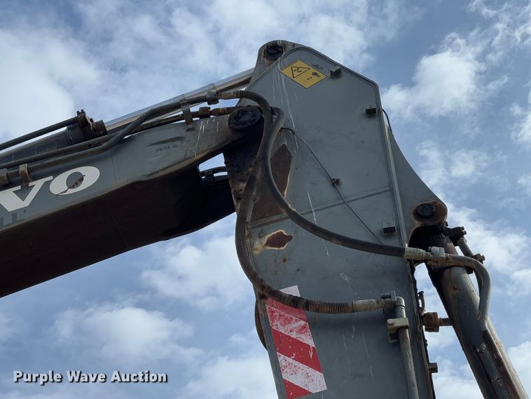 image for item YA2567 2007 Volvo EC360B LC excavator