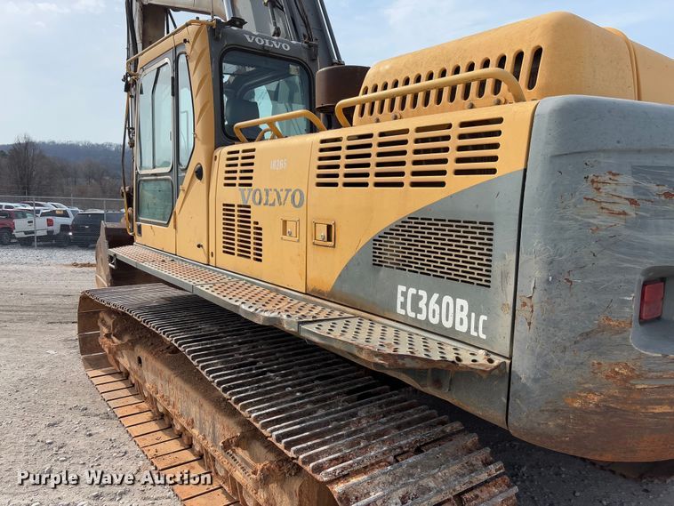 image for item YA2567 2007 Volvo EC360B LC excavator