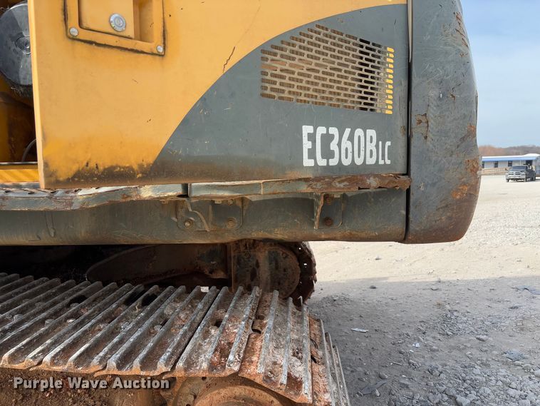 image for item YA2567 2007 Volvo EC360B LC excavator