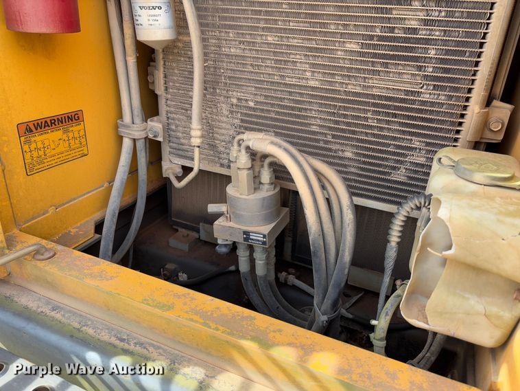 image for item YA2567 2007 Volvo EC360B LC excavator