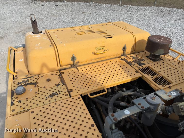 image for item YA2567 2007 Volvo EC360B LC excavator