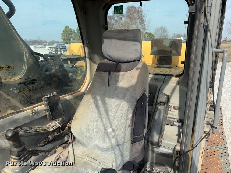 image for item YA2567 2007 Volvo EC360B LC excavator