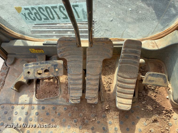 image for item YA2567 2007 Volvo EC360B LC excavator