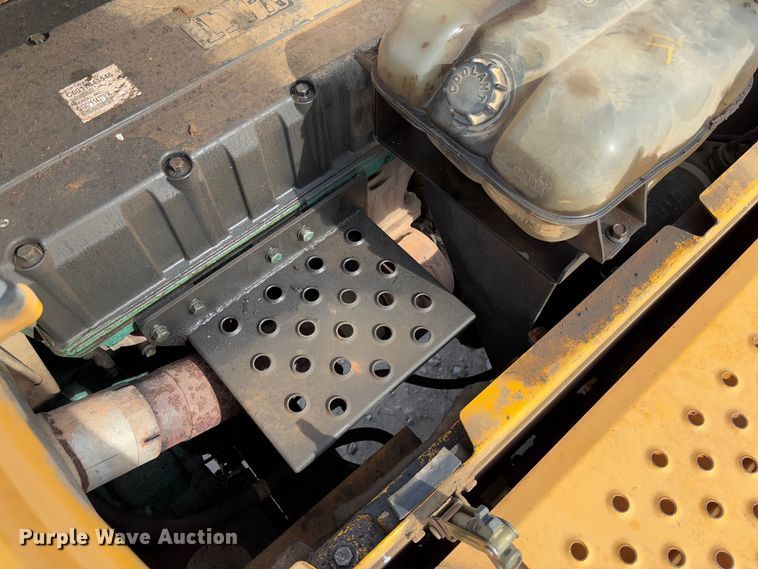 image for item YA2567 2007 Volvo EC360B LC excavator