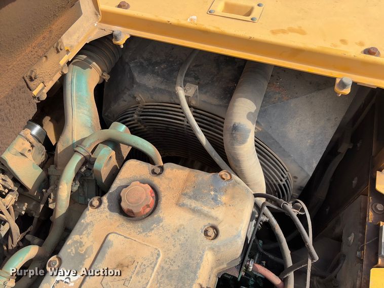 image for item YA2567 2007 Volvo EC360B LC excavator