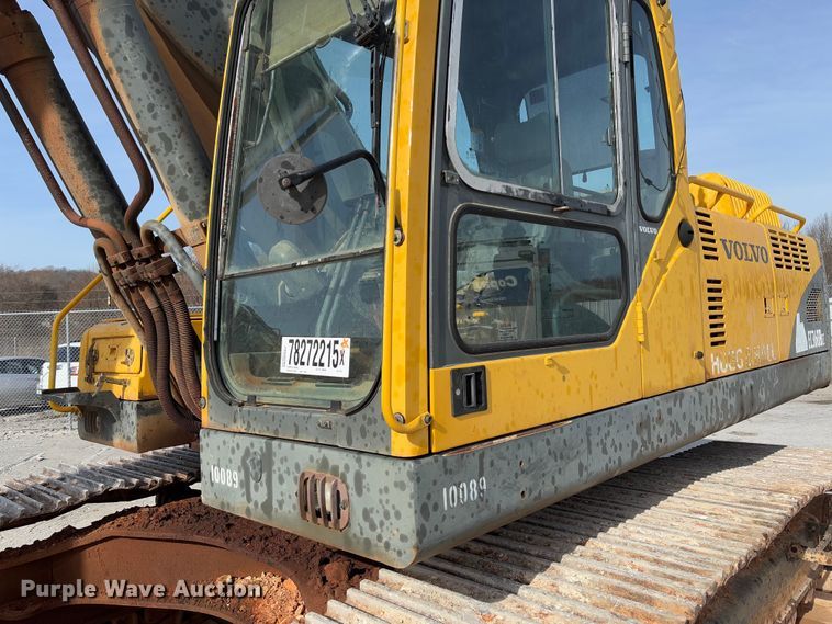 image for item YA2568 2005 Volvo EC360B LC excavator