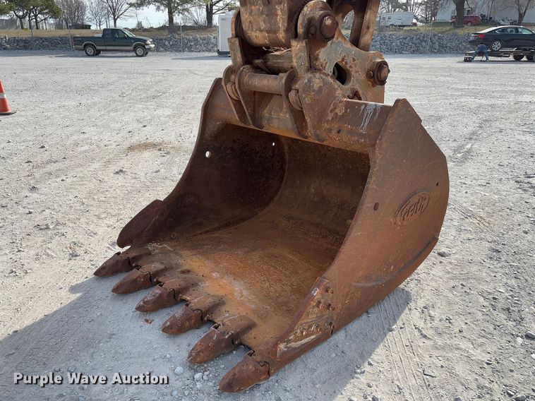 image for item YA2568 2005 Volvo EC360B LC excavator