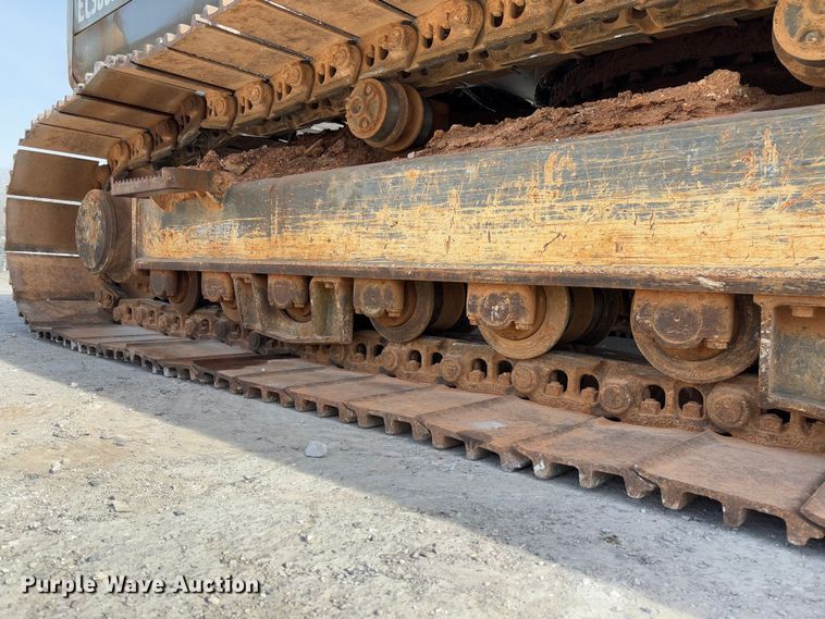 image for item YA2568 2005 Volvo EC360B LC excavator