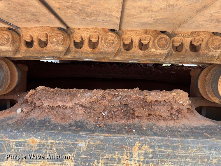 image for item YA2568 2005 Volvo EC360B LC excavator