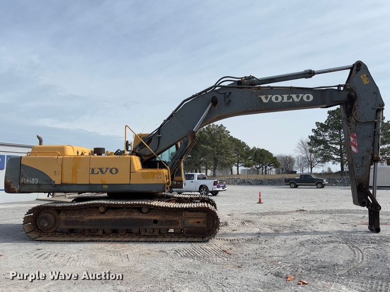 image for item YA2569 2007 Volvo EC460B LC excavator