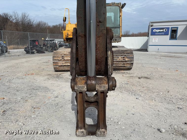 image for item YA2569 2007 Volvo EC460B LC excavator