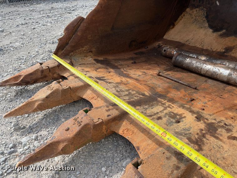 image for item YA2569 2007 Volvo EC460B LC excavator