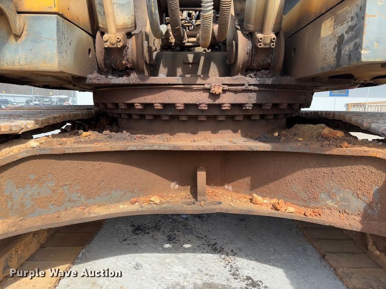 image for item YA2570 2006 Volvo EC460B LC excavator