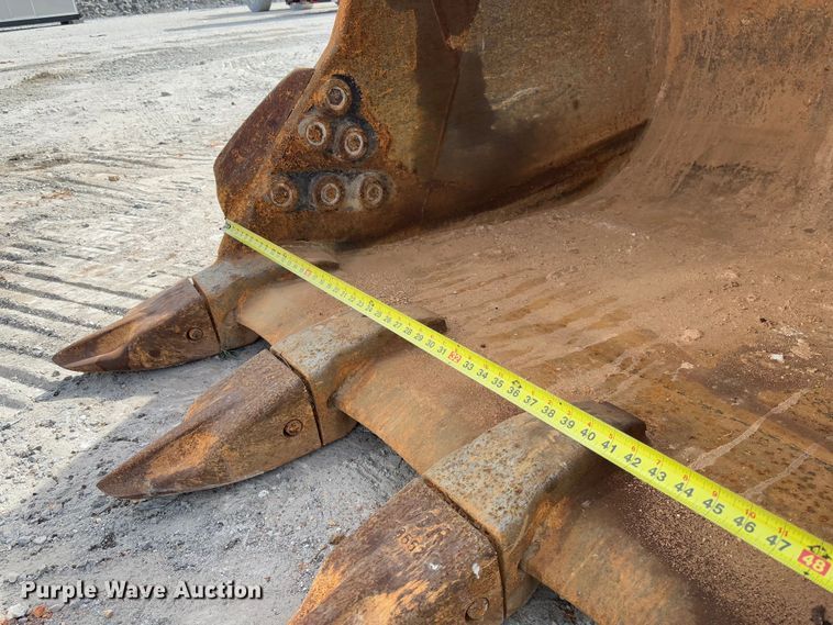 image for item YA2570 2006 Volvo EC460B LC excavator