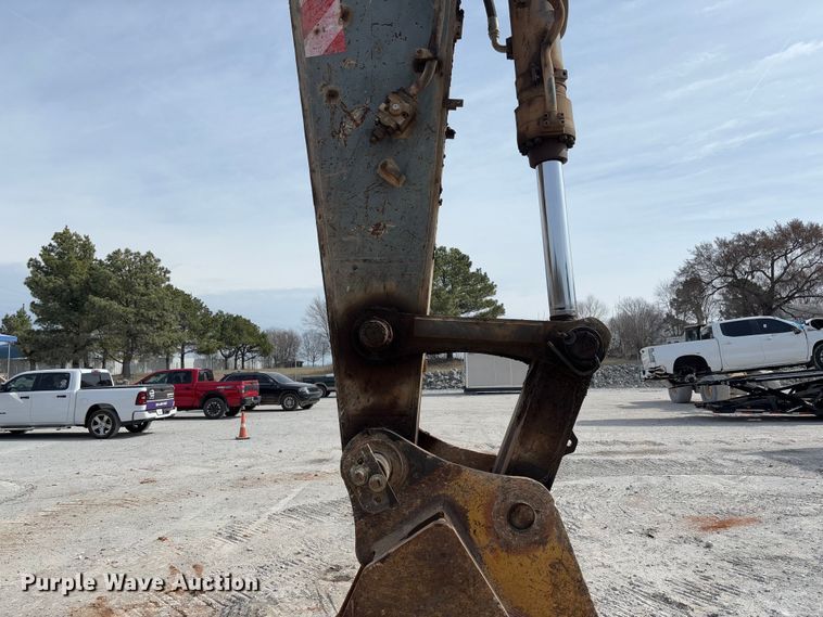 image for item YA2570 2006 Volvo EC460B LC excavator