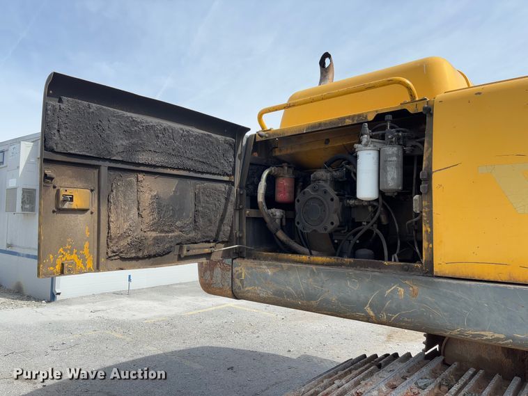 image for item YA2570 2006 Volvo EC460B LC excavator