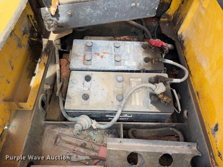 image for item YA2570 2006 Volvo EC460B LC excavator