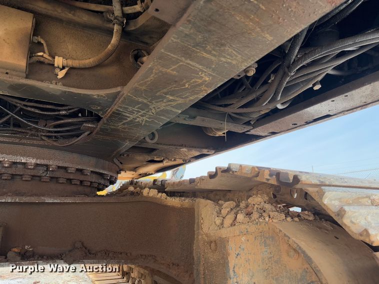 image for item YA2570 2006 Volvo EC460B LC excavator