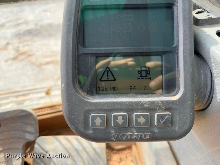 image for item YA2570 2006 Volvo EC460B LC excavator