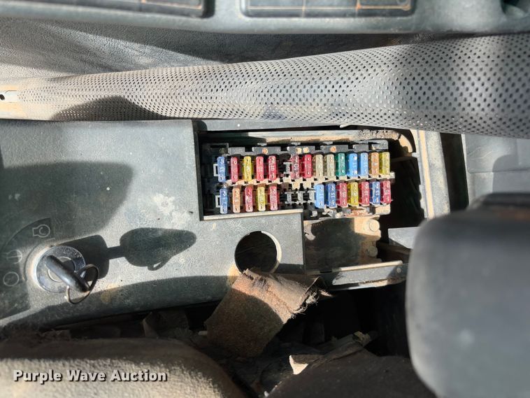 image for item YA2570 2006 Volvo EC460B LC excavator