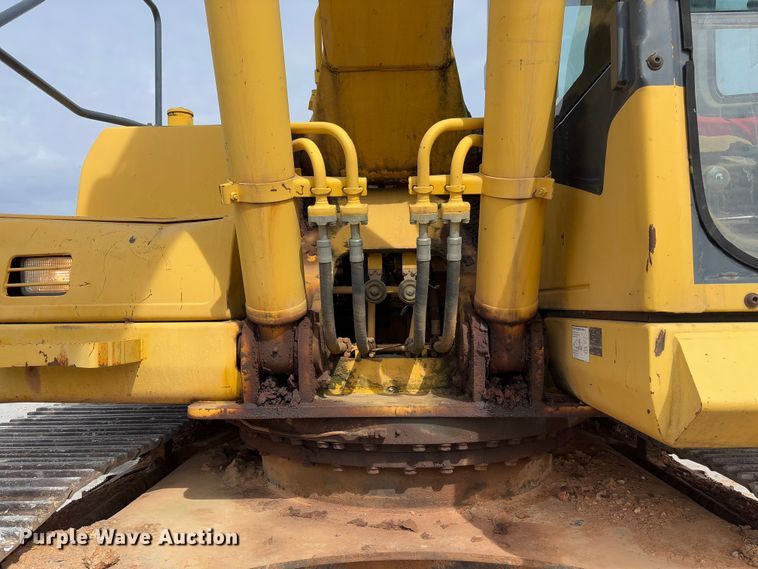 image for item YA2571 2004 Komatsu PC220LC-7 excavator