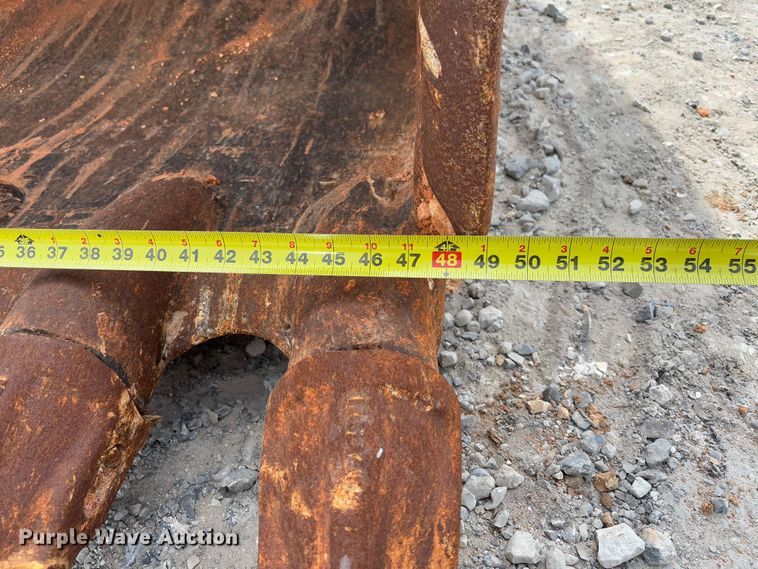 image for item YA2571 2004 Komatsu PC220LC-7 excavator