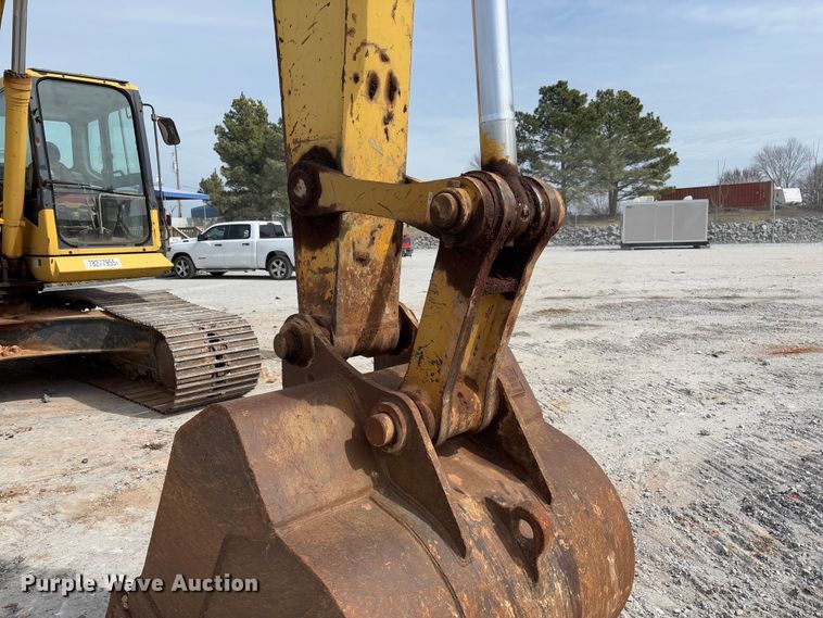 image for item YA2571 2004 Komatsu PC220LC-7 excavator