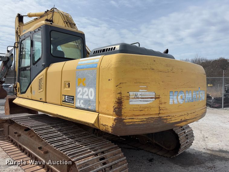 image for item YA2571 2004 Komatsu PC220LC-7 excavator