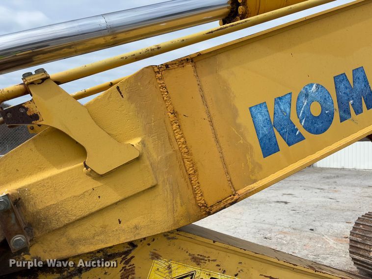 image for item YA2571 2004 Komatsu PC220LC-7 excavator