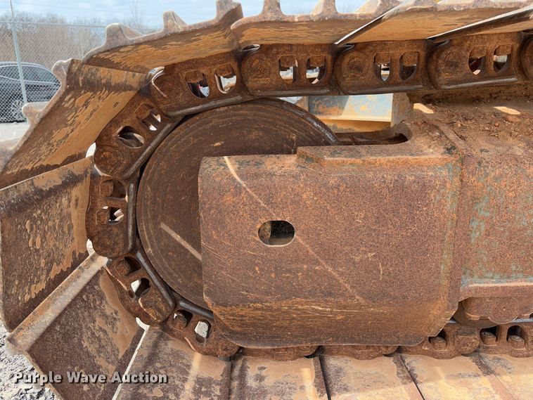 image for item YA2571 2004 Komatsu PC220LC-7 excavator