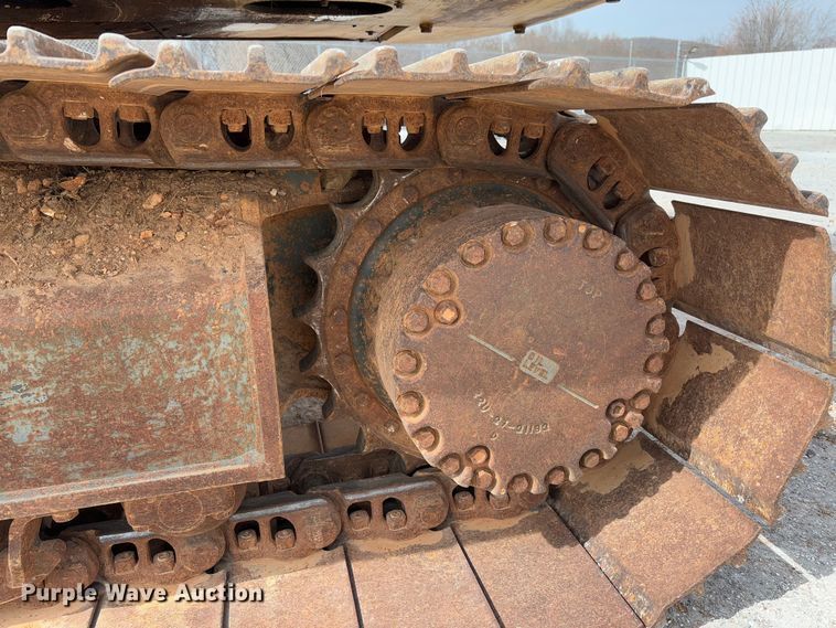 image for item YA2571 2004 Komatsu PC220LC-7 excavator