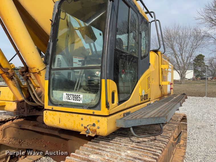 image for item YA2572 2009 Komatsu PC600LC-8 excavator