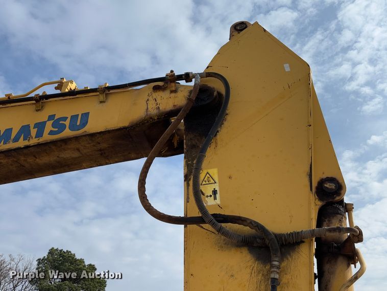 image for item YA2572 2009 Komatsu PC600LC-8 excavator