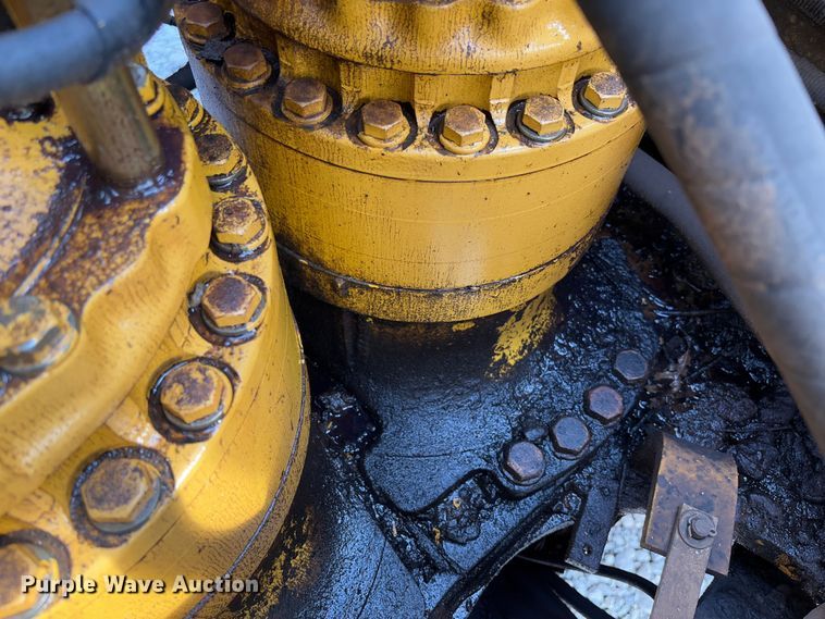 image for item YA2572 2009 Komatsu PC600LC-8 excavator