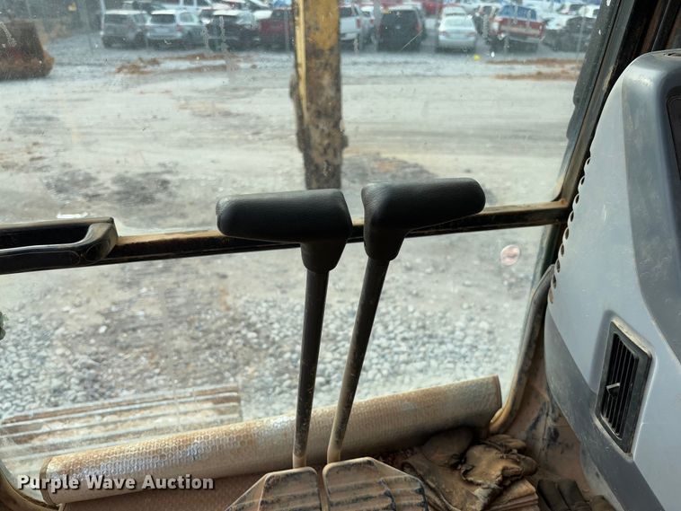 image for item YA2572 2009 Komatsu PC600LC-8 excavator