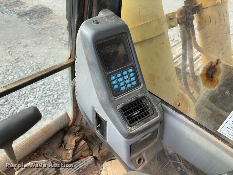 image for item YA2572 2009 Komatsu PC600LC-8 excavator