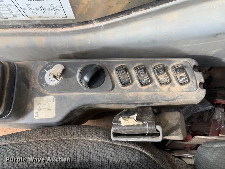 image for item YA2572 2009 Komatsu PC600LC-8 excavator